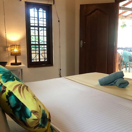Happyshack Hostel Mirissa Luaran gambar