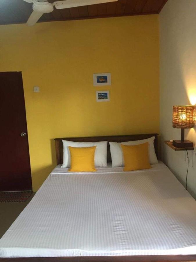 Happyshack Hostel Mirissa Luaran gambar