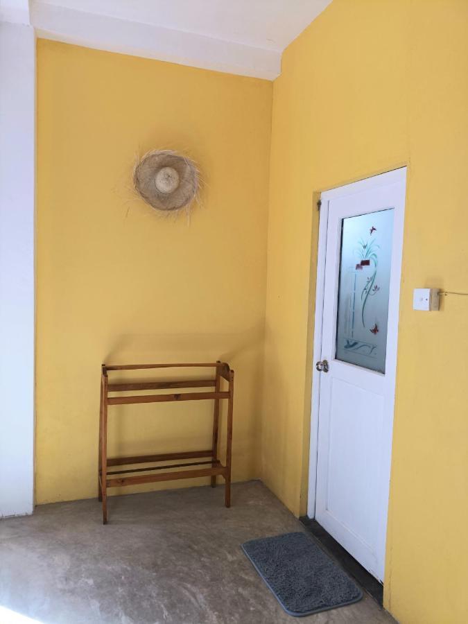 Happyshack Hostel Mirissa Luaran gambar