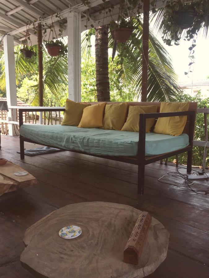Happyshack Hostel Mirissa Luaran gambar