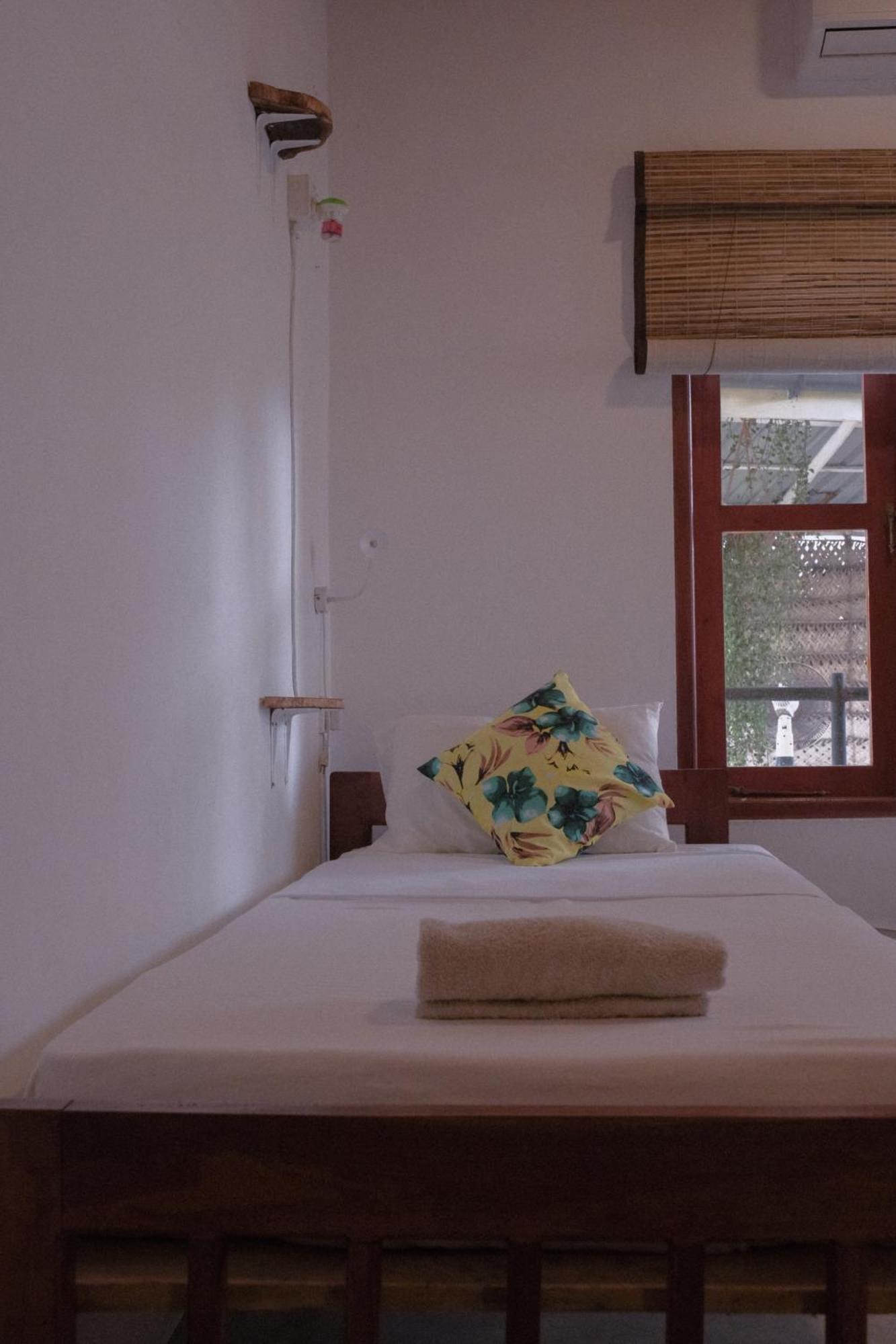 Happyshack Hostel Mirissa Luaran gambar