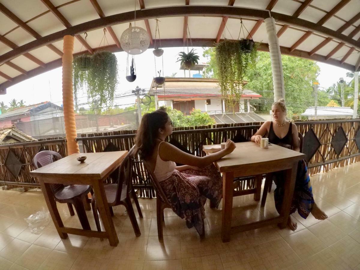 Happyshack Hostel Mirissa Luaran gambar